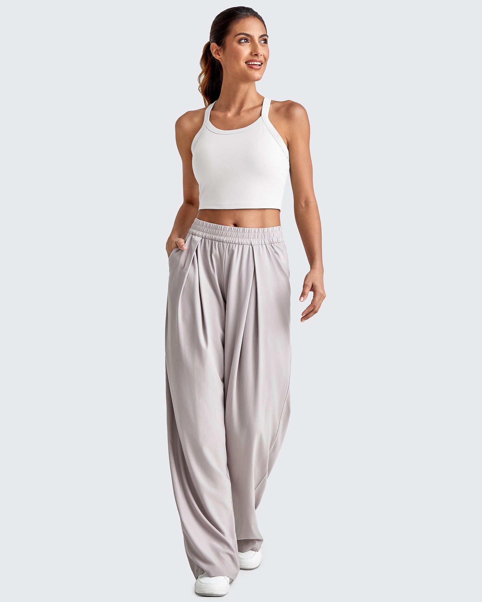 BareFeel | Racerback Cropped Sports Bra with All-Day Comfort | Minimal Design for Confident Fit