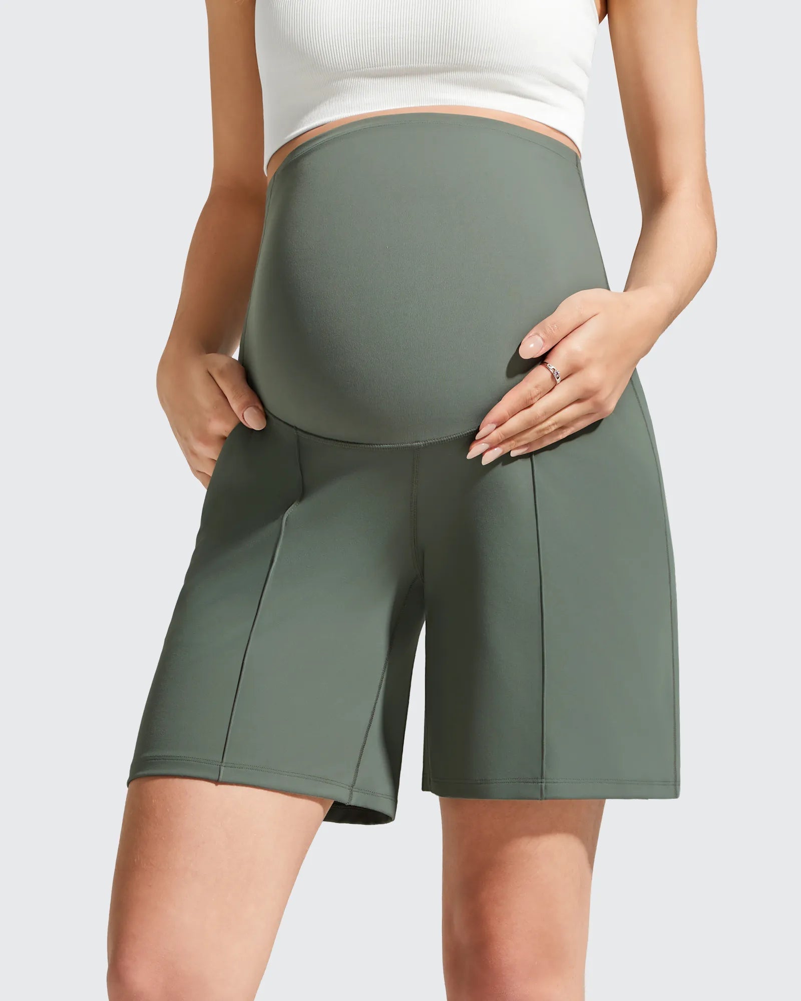 Evergoing | Maternity Shorts with Front Pleats & Pockets | Comfortable Fit for Growing Belly